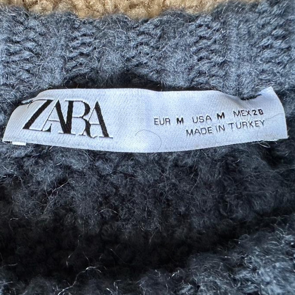 Zara knitted crop sweater in blue
